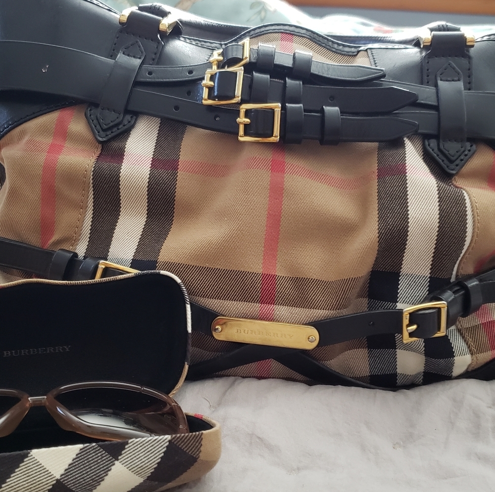 Burberry bag and sunglasses